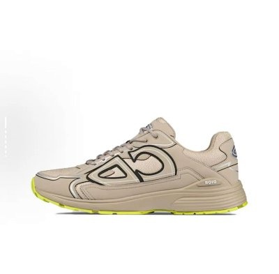 Sand Runner Sneaker